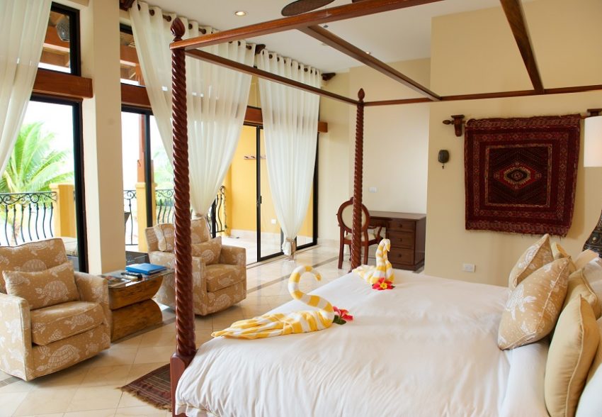Villa Verano Rooms, Belize Beachfront rooms at villa verano belize