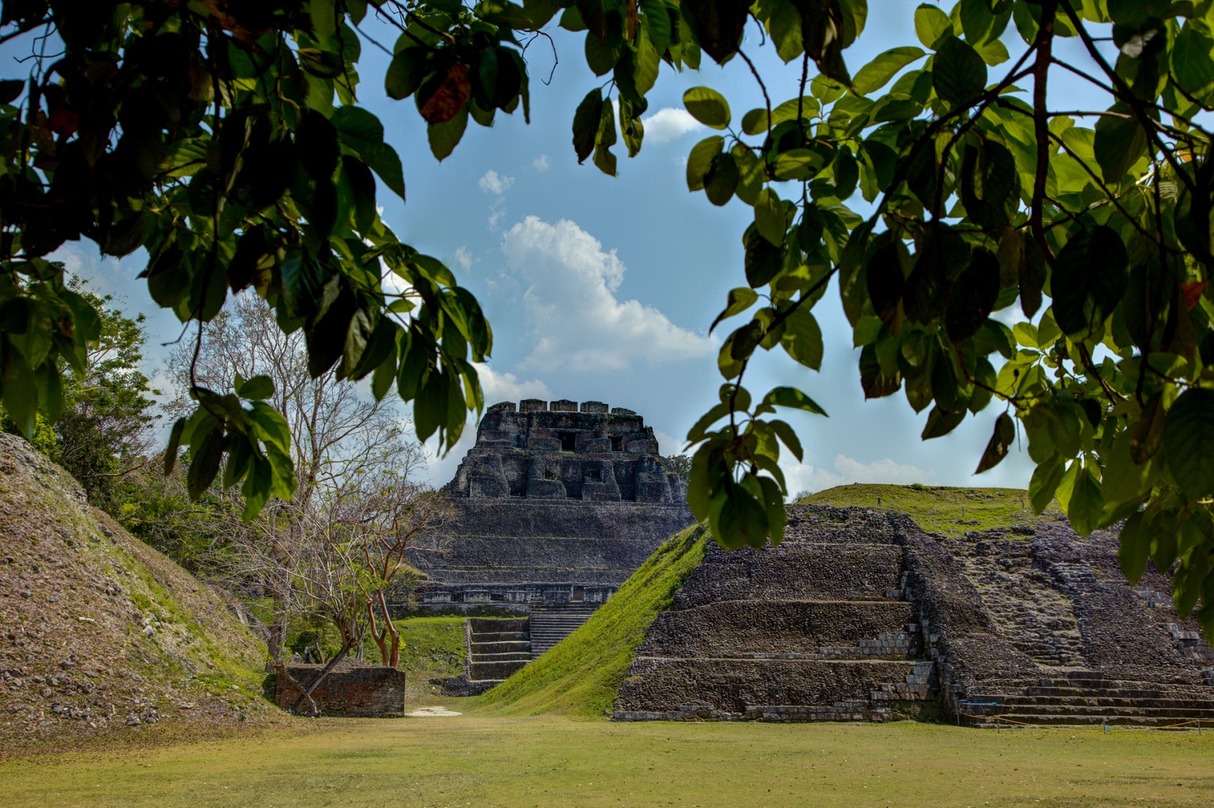 xunantunich maya ruins in western belize