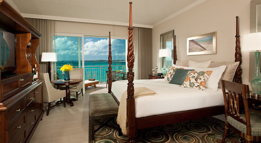 Balmoral Beachfront Club Level Room- BC-min Balmoral Beachfront Club Level Room- BC-min