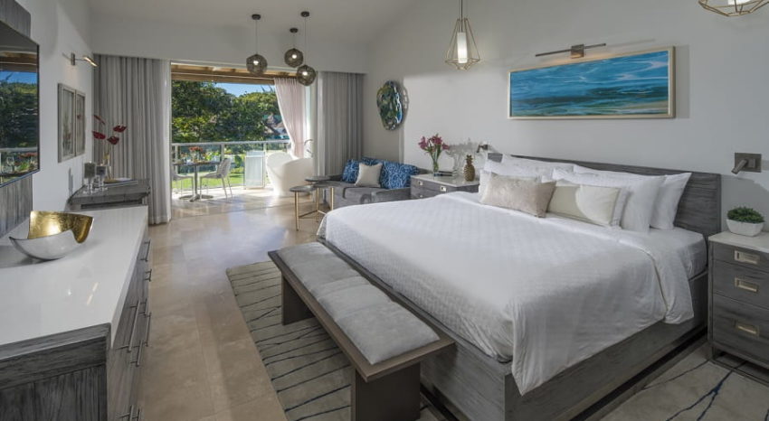 South Seas Club Level Junior Palm Suite with Outdoor Tranquility Soaking Tub, Sandals Royal Barbados South Seas Club Level Junior Palm Suite with Outdoor Tranquility Soaking Tub, Sandals Royal Barbados