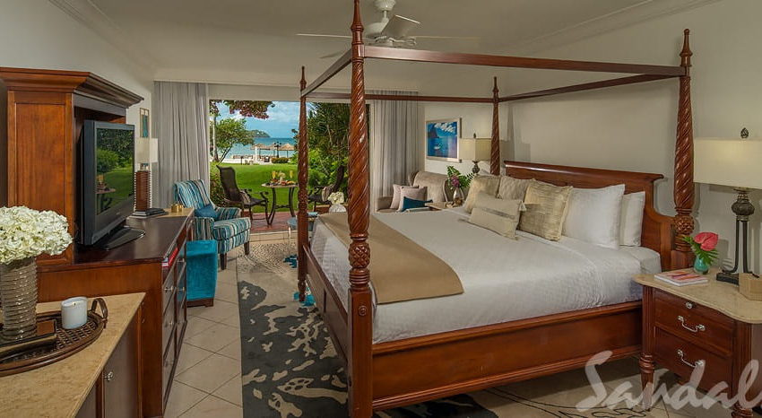 Caribbean Beachview Club Level Walkout, Sandals Grande St Lucian