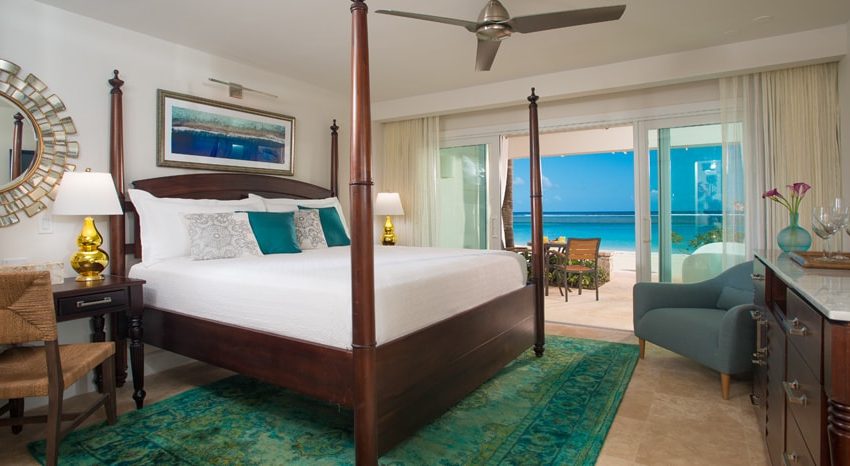 Windsor Beachfront Walkout Club Level Room with Patio Tranquility Soaking Tub, Sandals Royal Caribbean