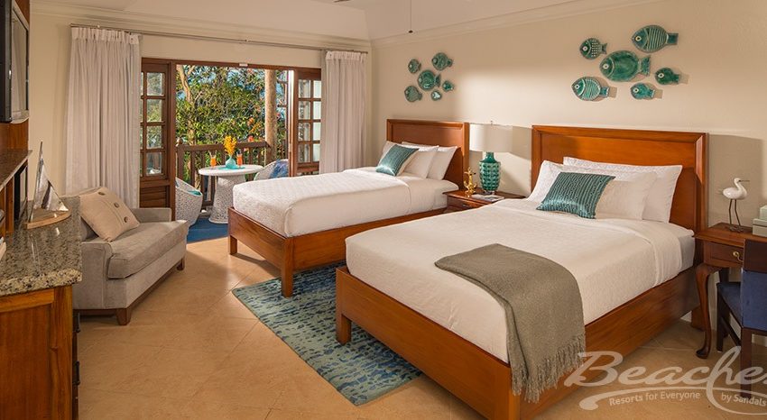 Tropical Beachfront Two-Bedroom Grand Butler Family Suite
